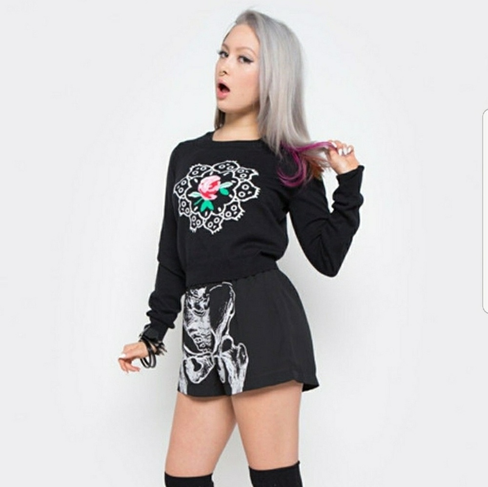 Iron fist Skully sweater pinup Rockabilly Punk